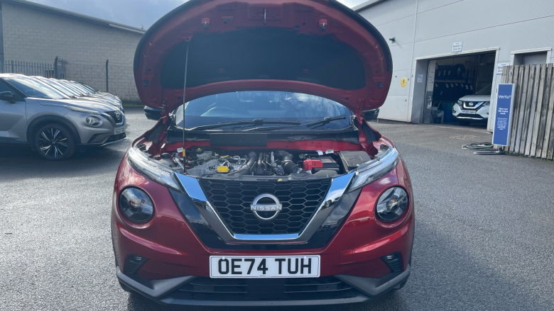Nissan Juke 1.0 DiG-T Tekna 5dr DCT Petrol Hatchback
